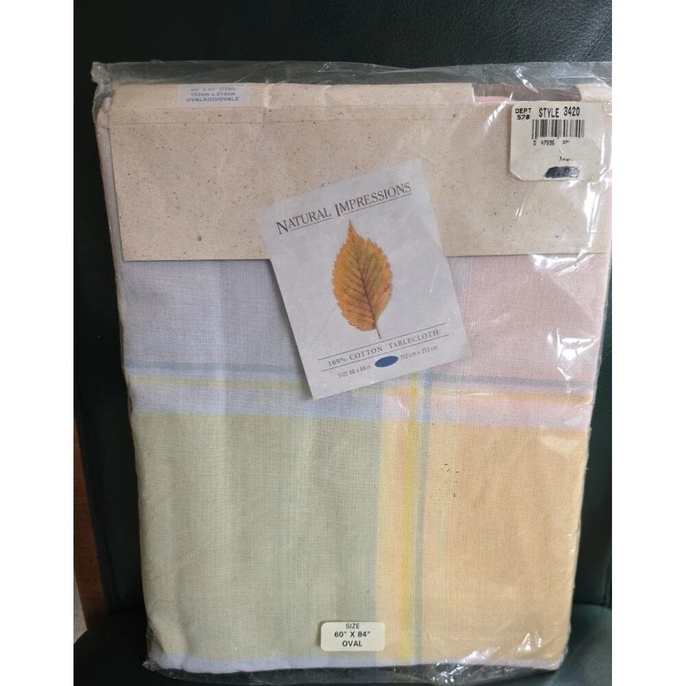Natural Impressions Jacquard Tablecloth Oval 60 x 84